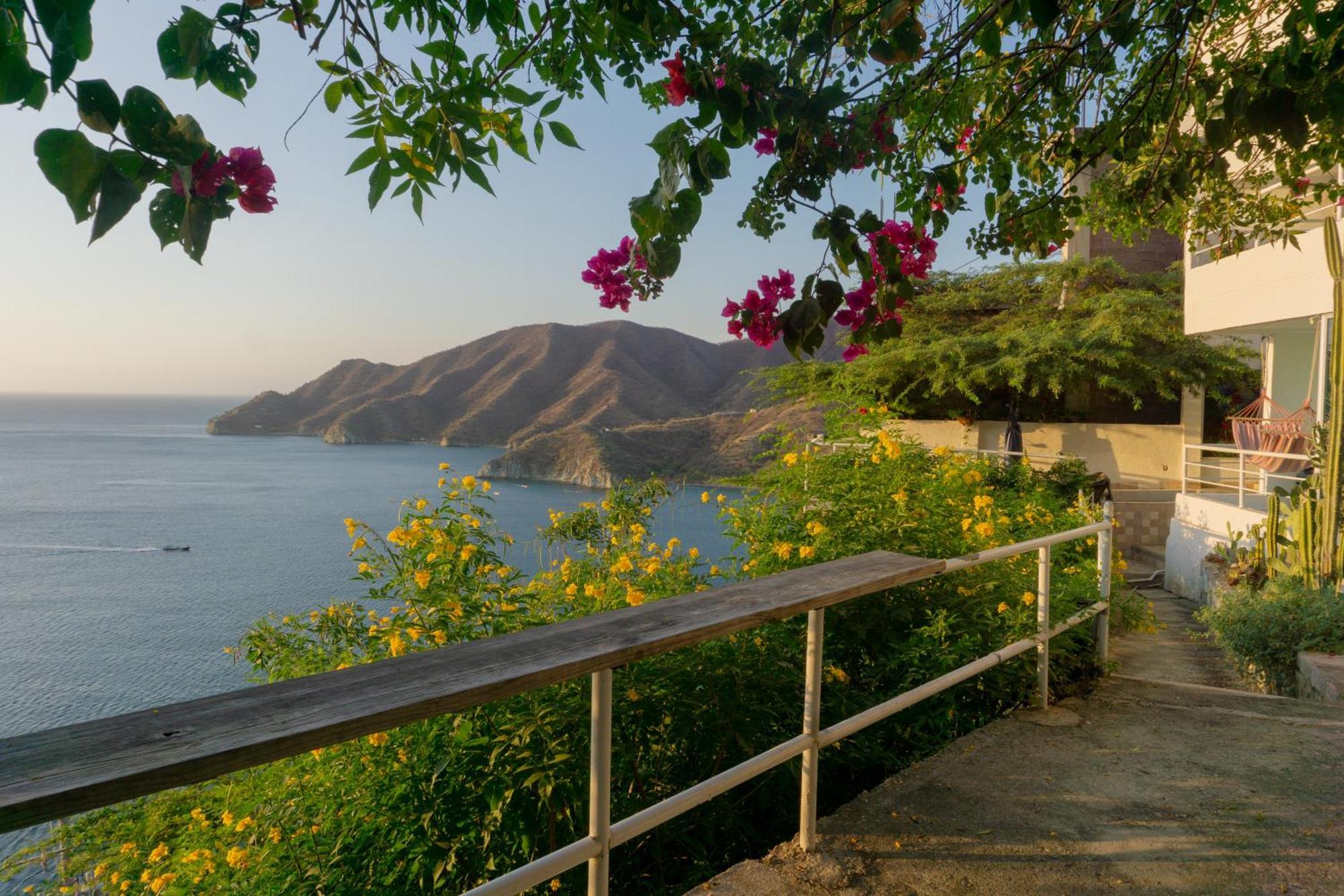Casa Babel Taganga Hotel Санта Марта Екстериор снимка