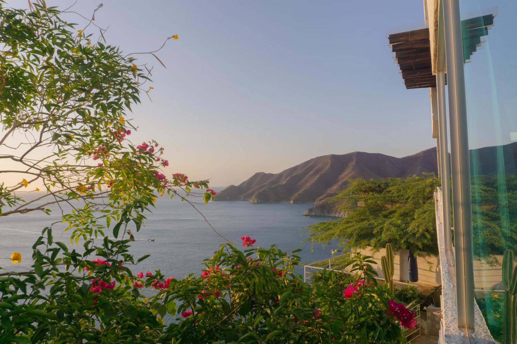 Casa Babel Taganga Hotel Санта Марта Екстериор снимка