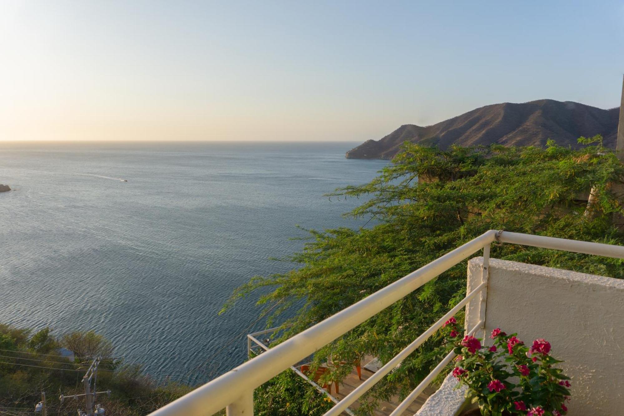 Casa Babel Taganga Hotel Санта Марта Екстериор снимка